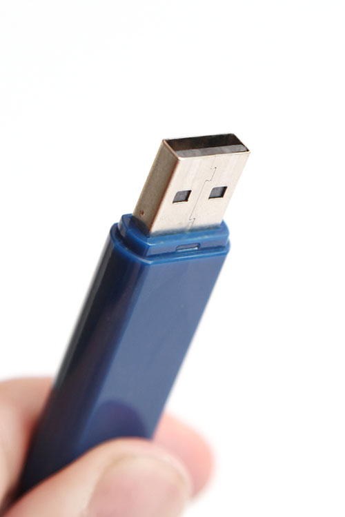 販促品として人気のUSBメモリ